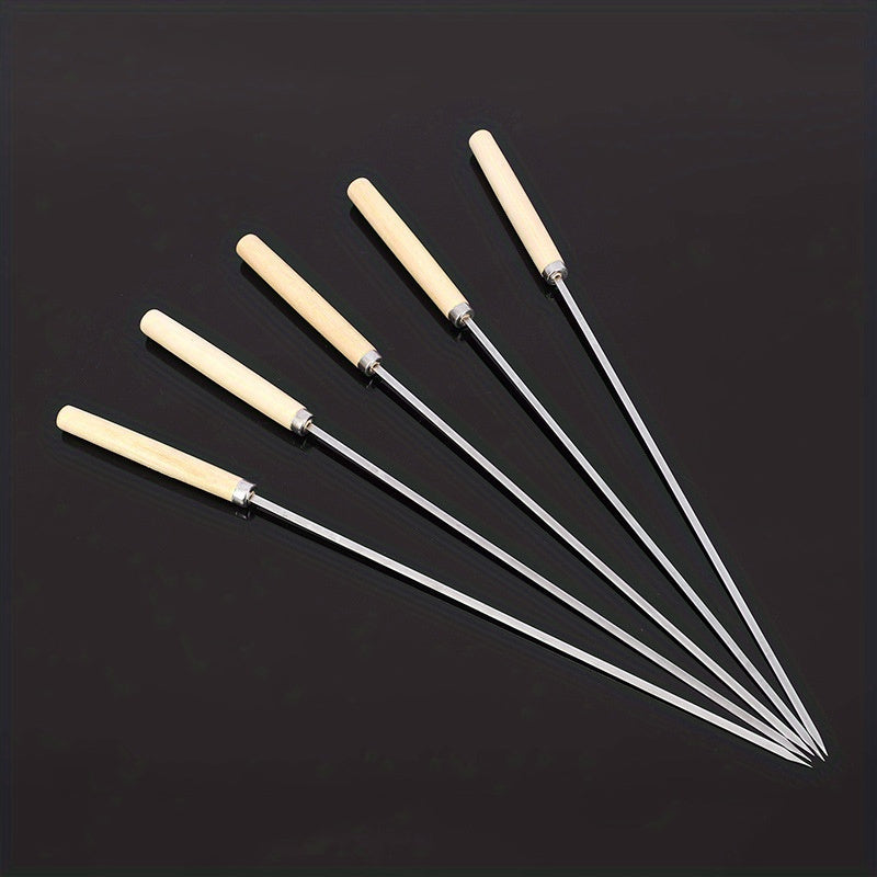 10x Rustfritt Stål BBQ spyd med trehåndtak for grilling, ideell for kjøtt, grønnsaker og marshmallows.