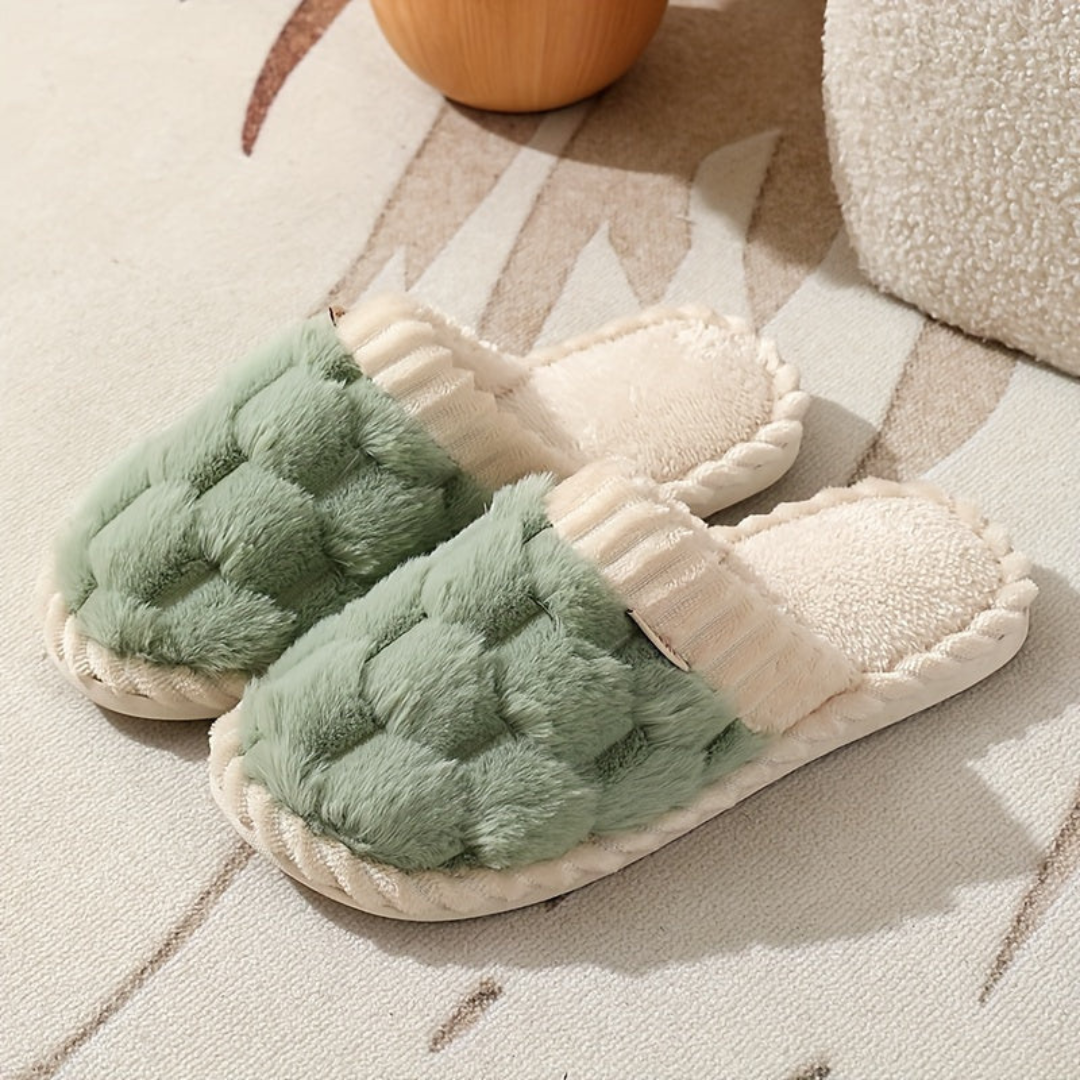 Winter Slippers with Closed Toe Soft and Warm Comfort