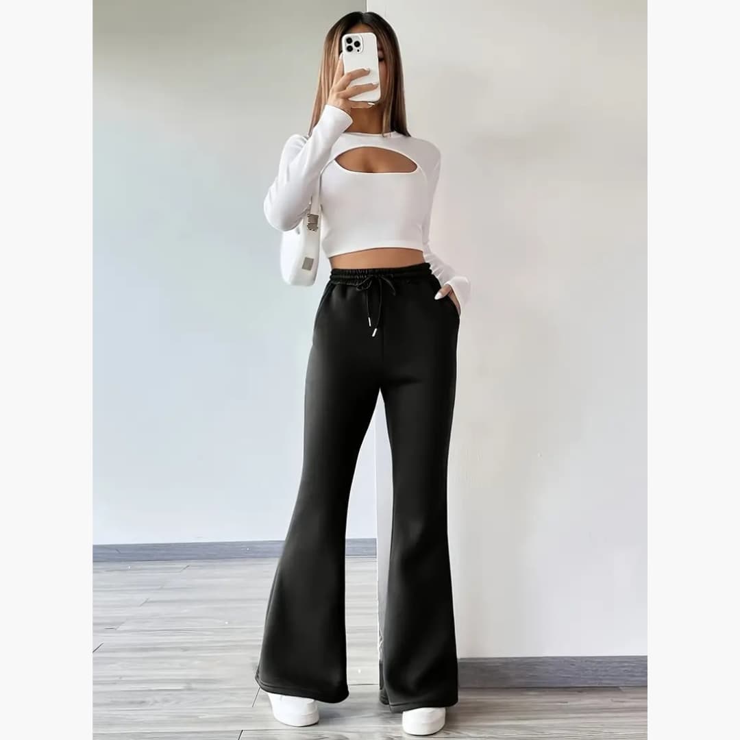 Ines - Comfortable pants with flared legs for women