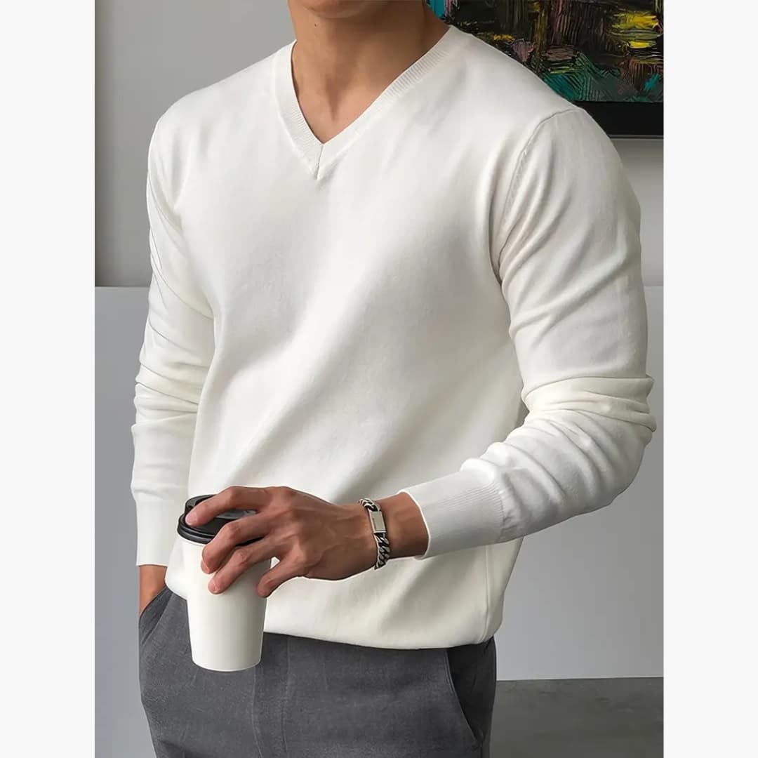 Emmanuel - Stylish long-sleeved sweater with V-neck for men