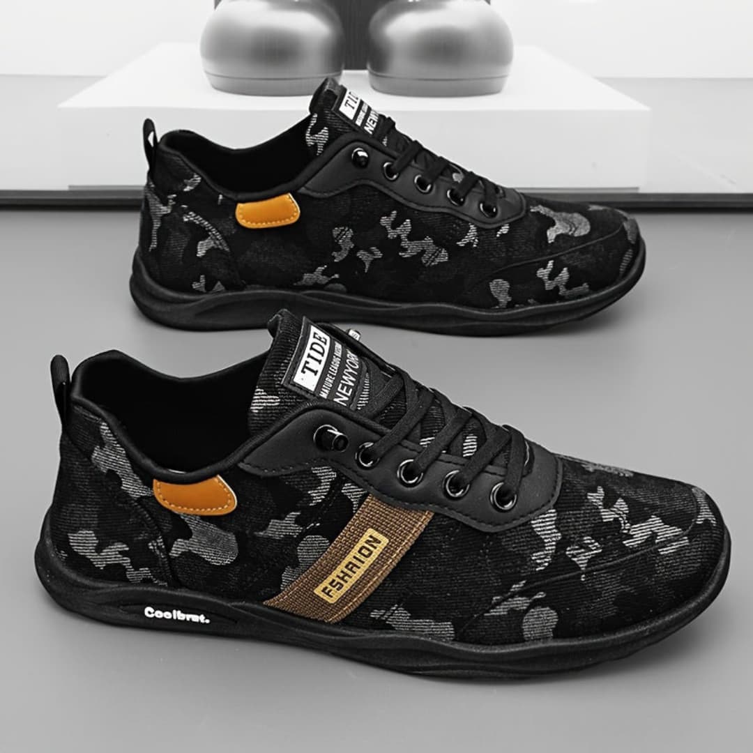 Alojz - Stylish camouflage skates for men