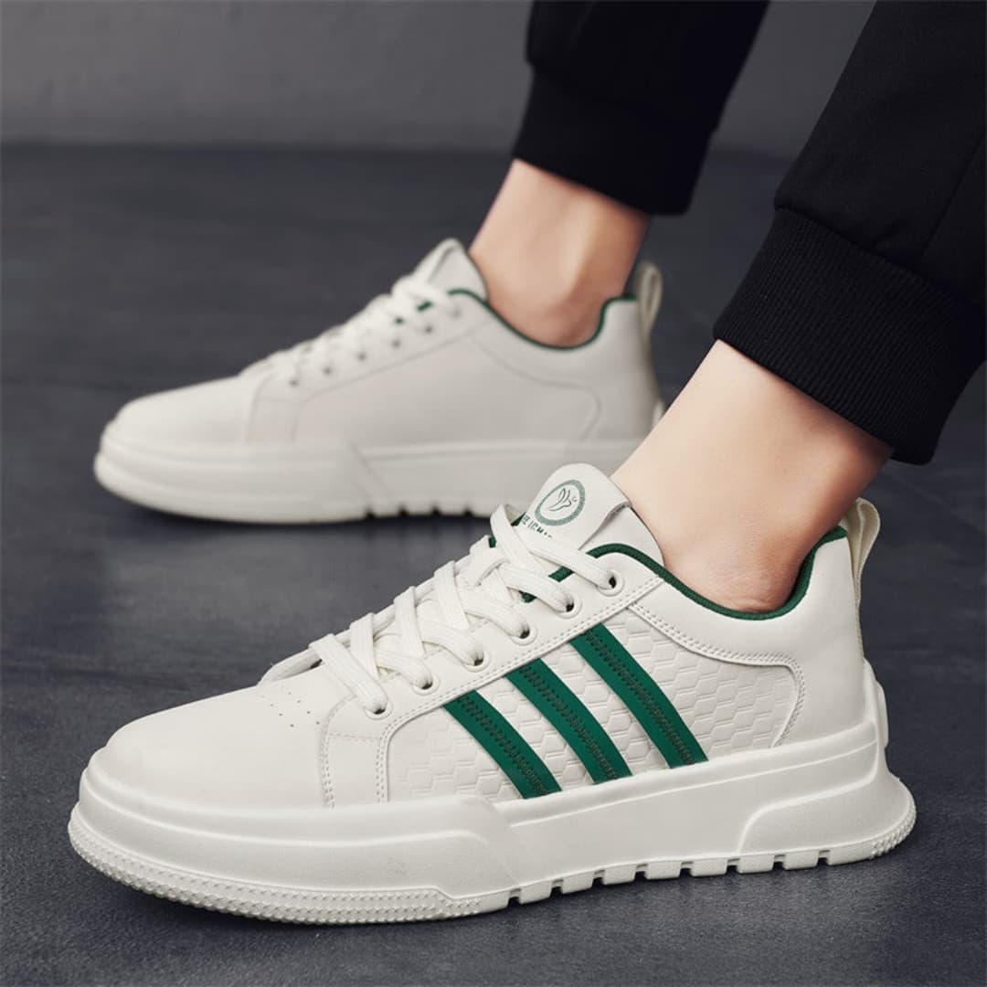 Adrian - Pustende uformelle sportssko for menn