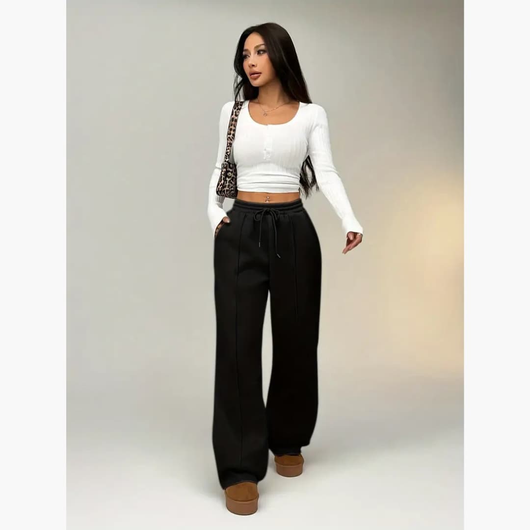 Ingrid - Comfortable trousers with straight legs for women