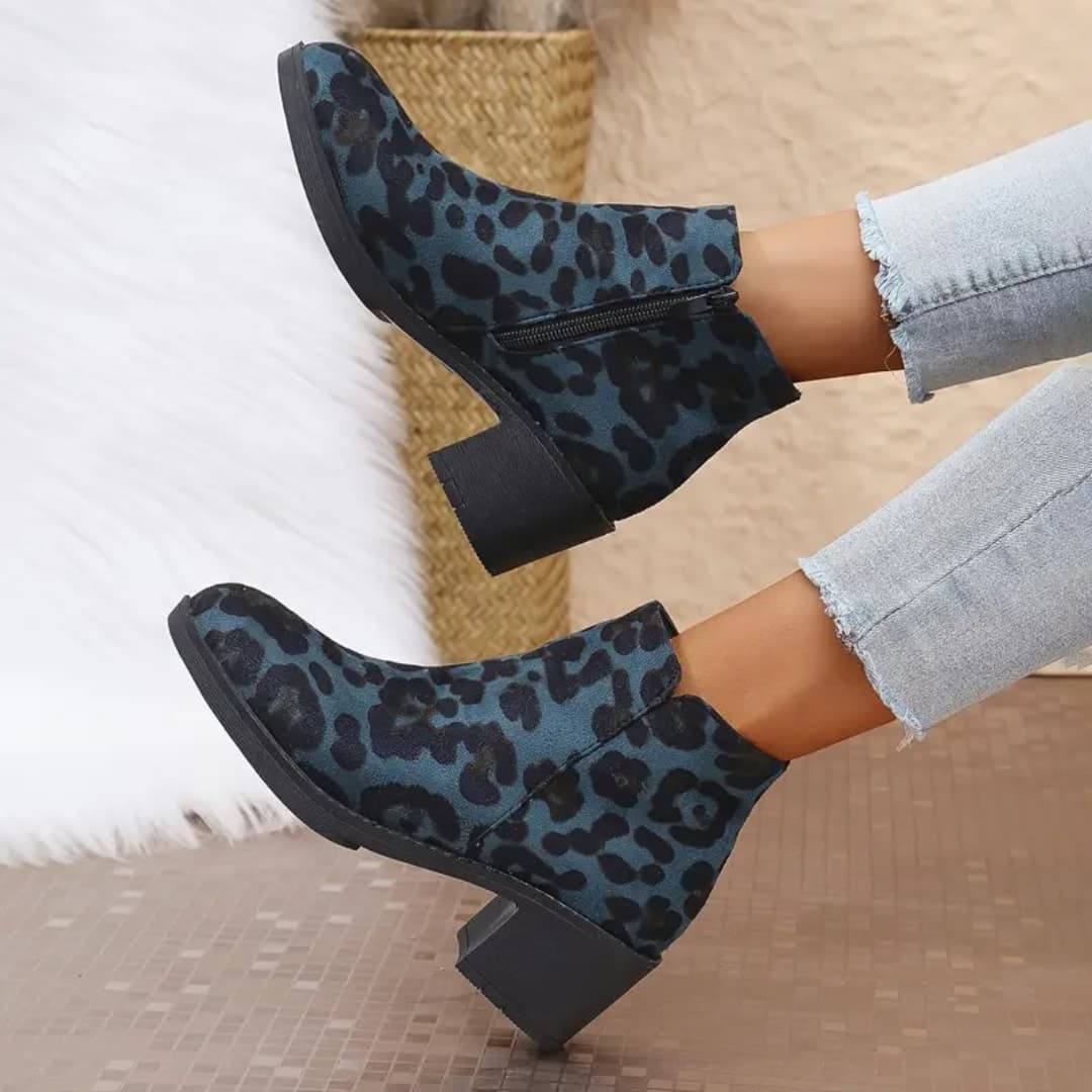 Klara - Trendy blue ankle boots with leopard pattern for women