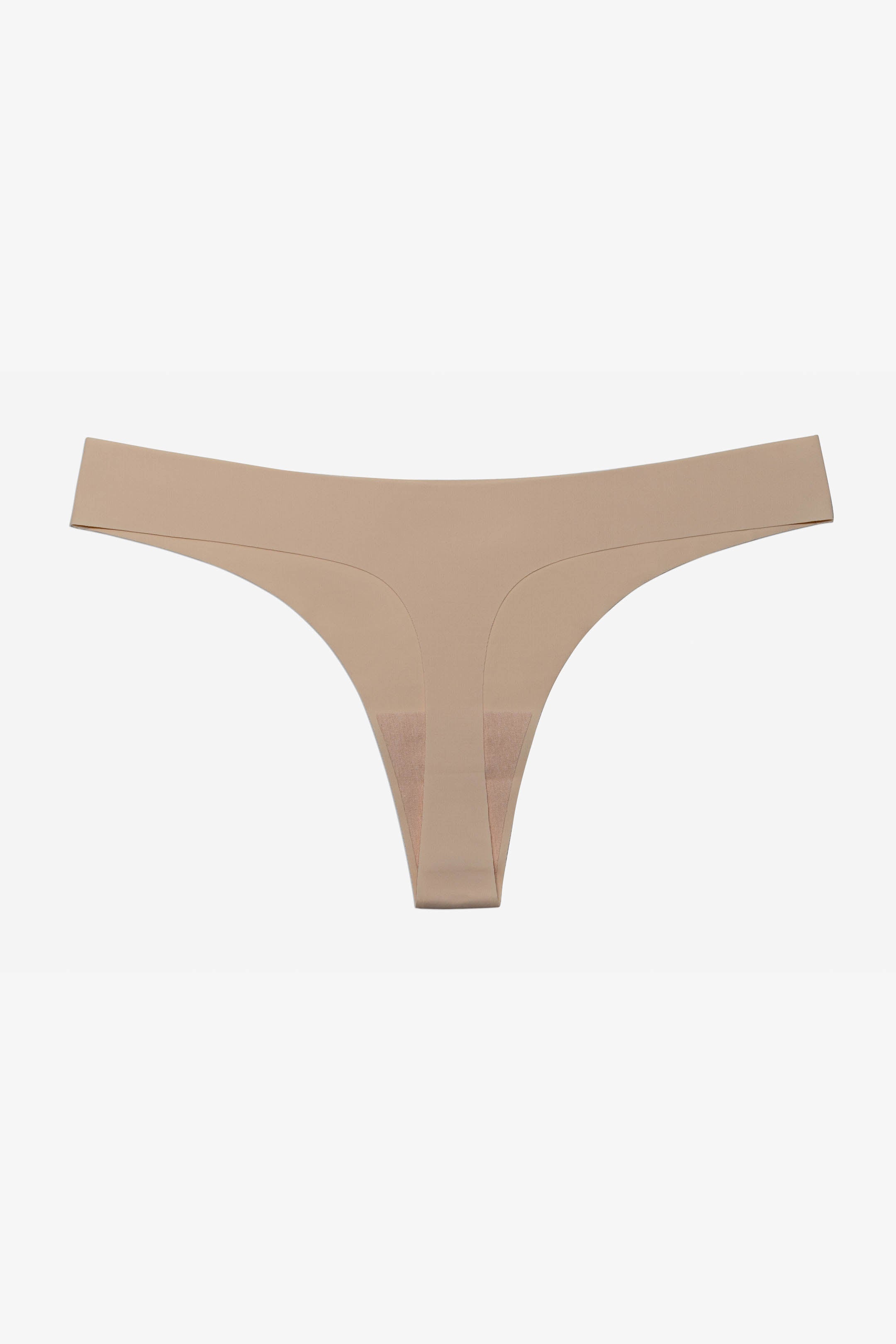 "3-pack sømløse tynne stringtruser i elastisk, mykt stoff i beige, sort og hvit uten synlige kanter, komfortabel passform"