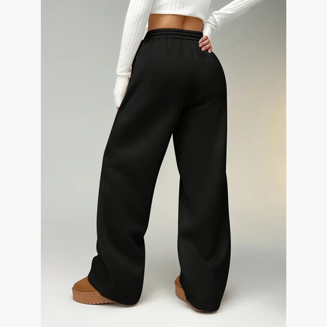 Ingrid - Comfortable trousers with straight legs for women