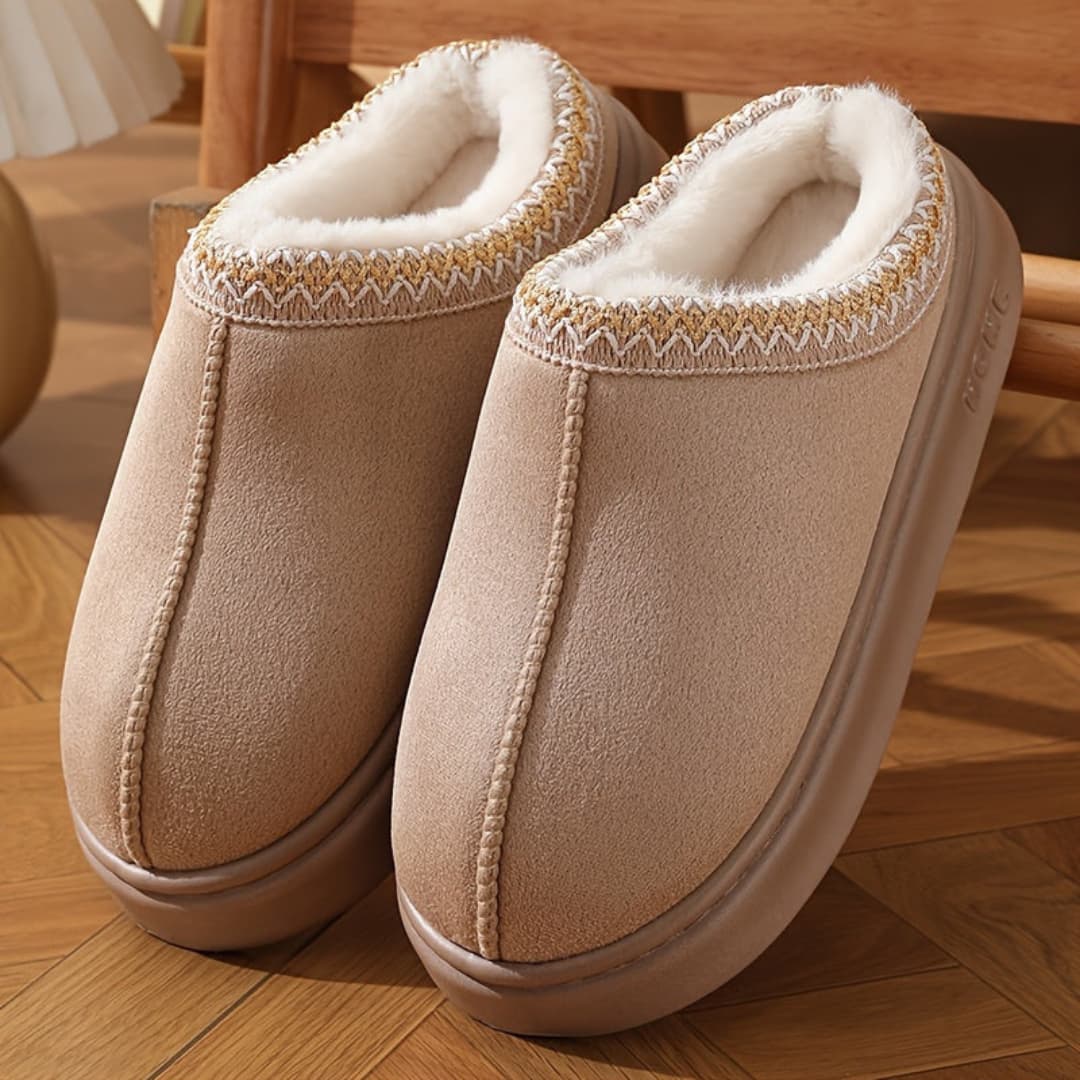 Women's Winter Slippers with Plush Lining and Non-Slip Sole