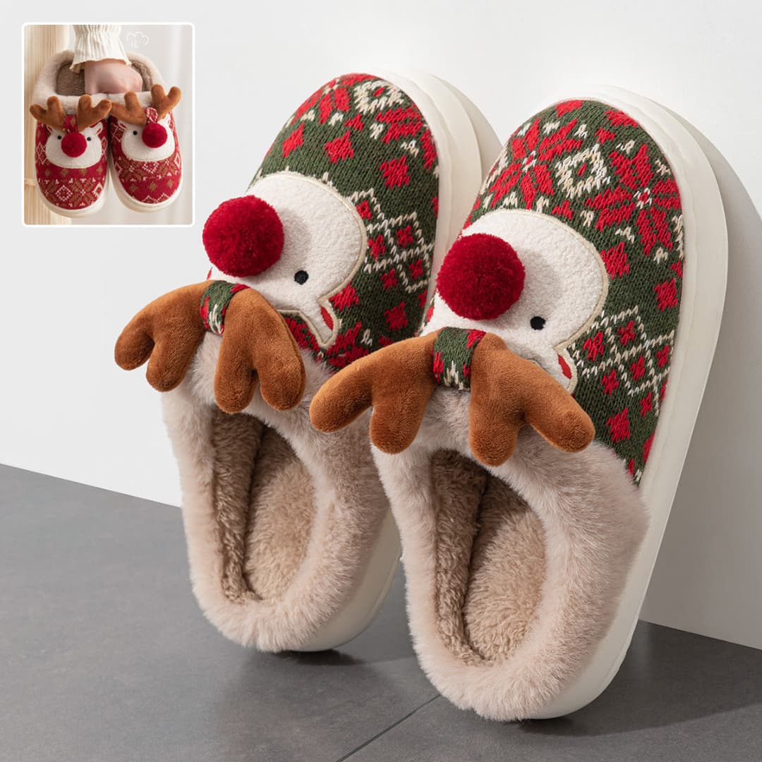 Women's Christmas plush slippers with moose motif cozy non-slip indoor shoes