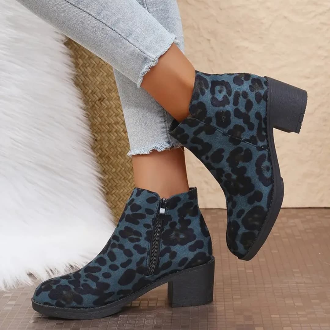 Klara - Trendy blue ankle boots with leopard pattern for women