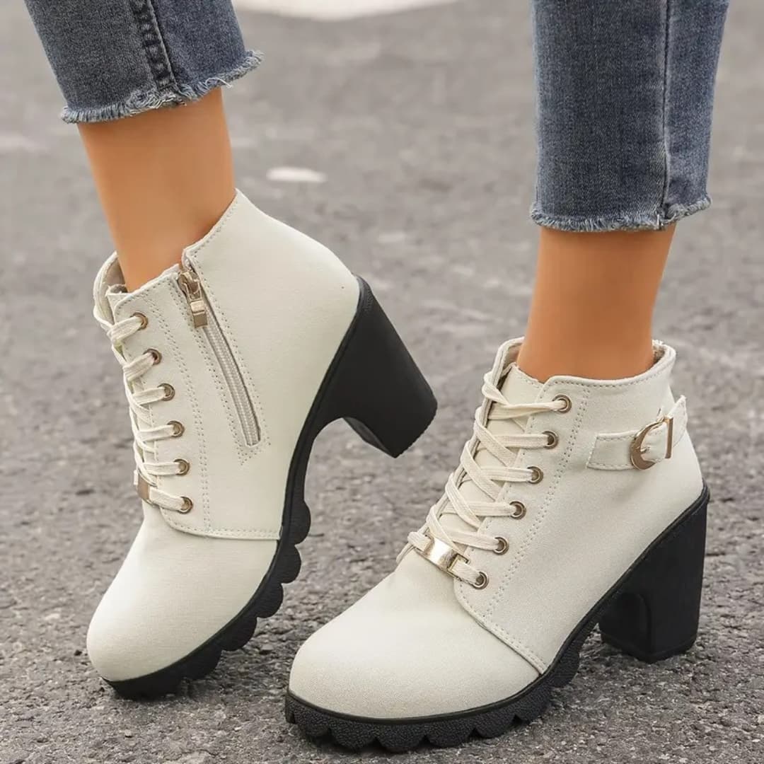 Karen - Casual ankle boots with lacing for women