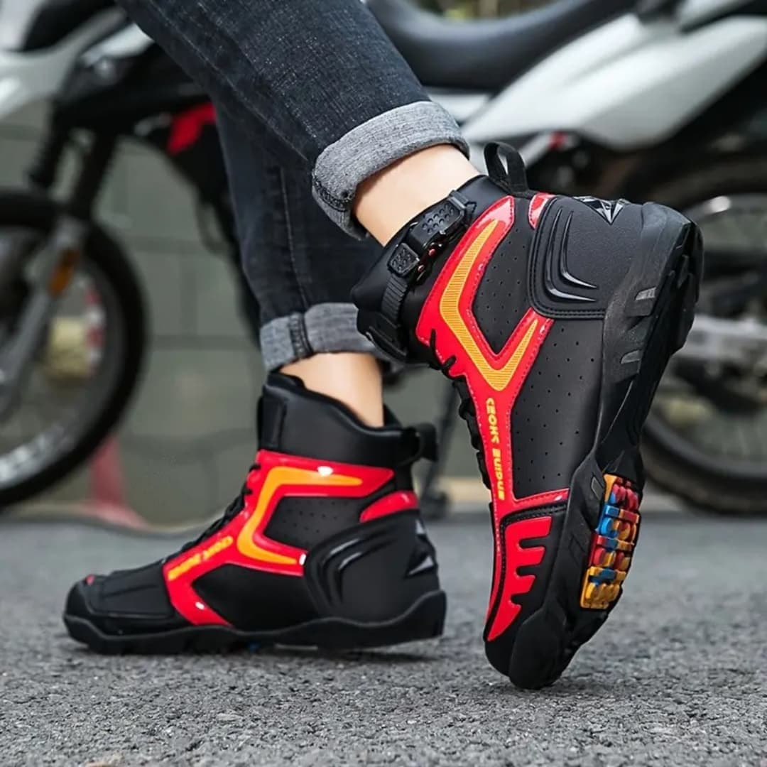 Anselm - Slitesterke motorcycle boots for men