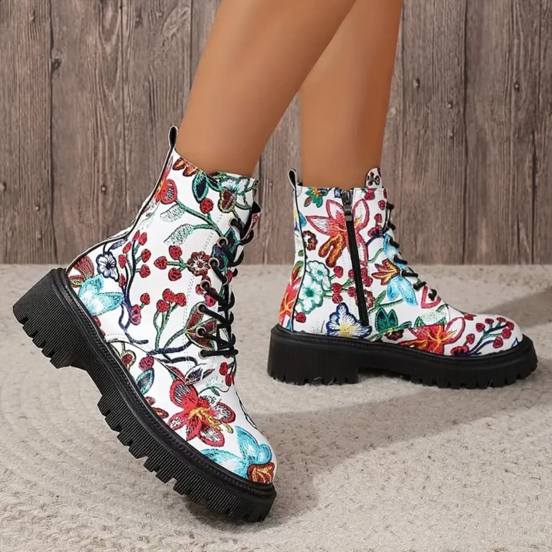Karina - Stylish ankle boots with zipper for women