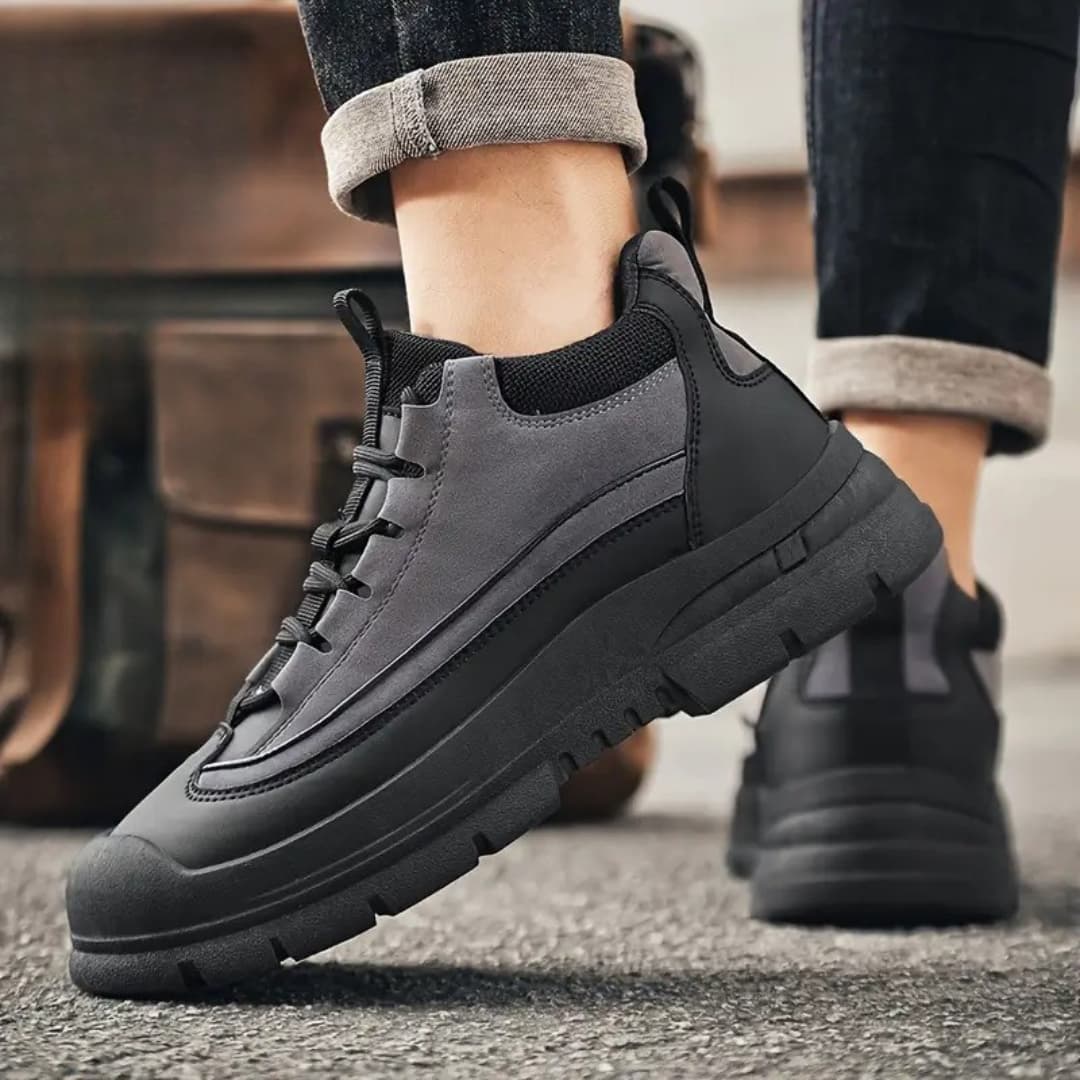 Karol - Warm slip-resistant snow boots for men