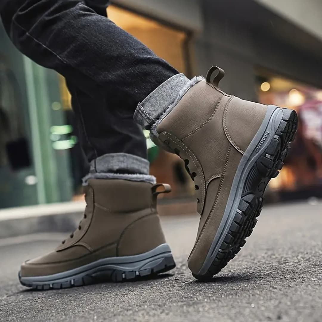 Leandro - Warm snow boots with high top for men