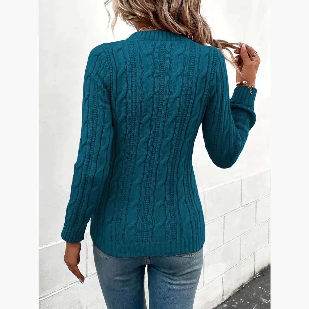Elle - Elegant cable-knit sweater with round neck for women