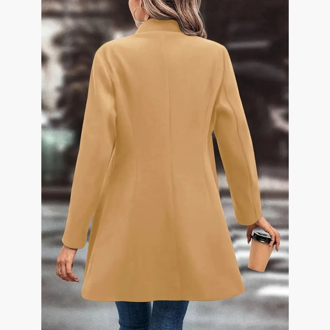 Nadia - Elegant vinterfrakk med revers til dame