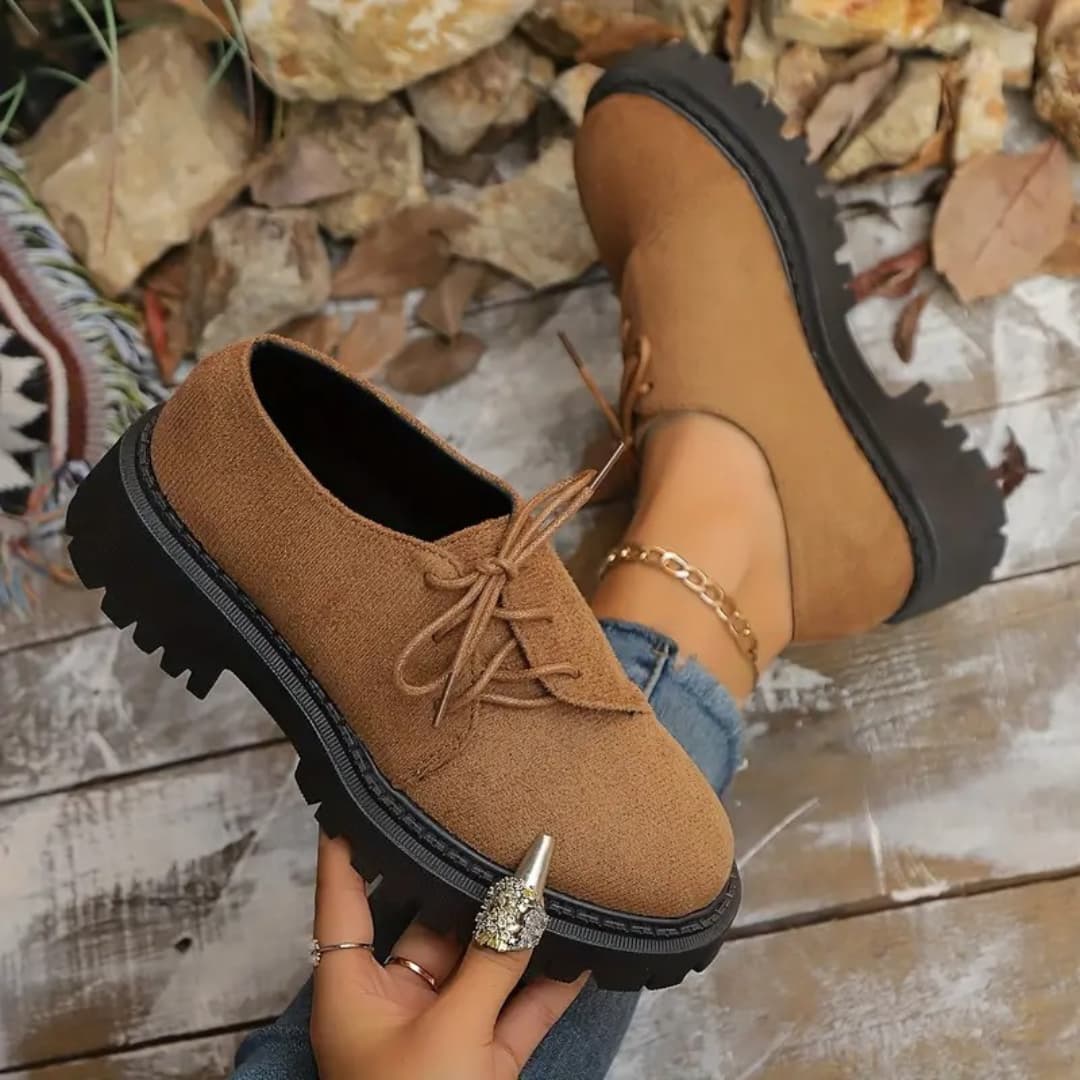 Raquel - Casual ankle boots with lacing for women