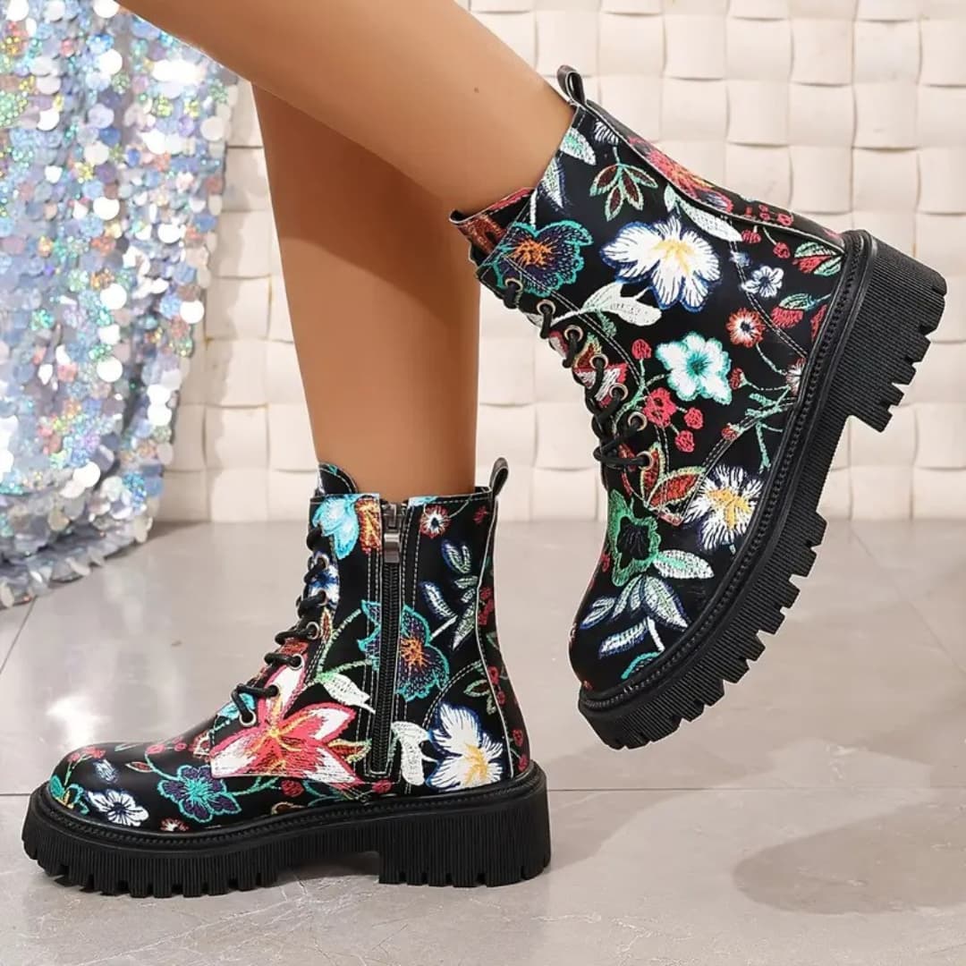 Karina - Stylish ankle boots with zipper for women