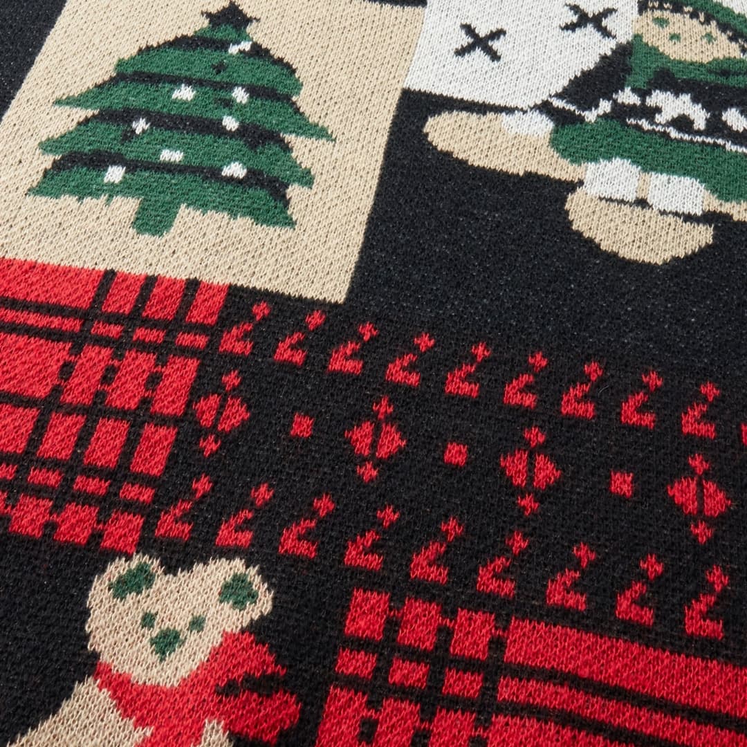 Christmas Bear Pattern Knitted Sweater Cozy and Fun
