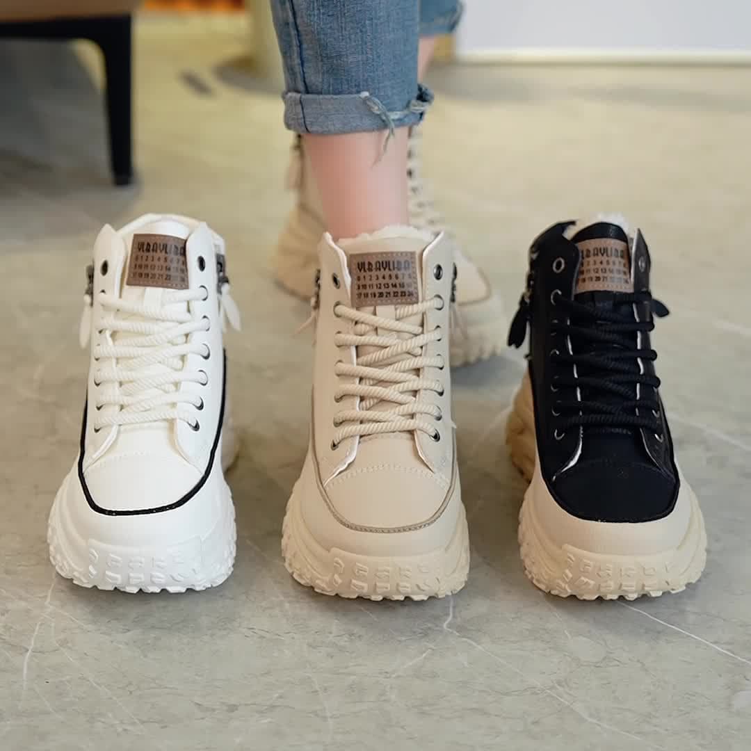 Winter Platform Boots for Women - Warm and Stylish for Outdoor Use
