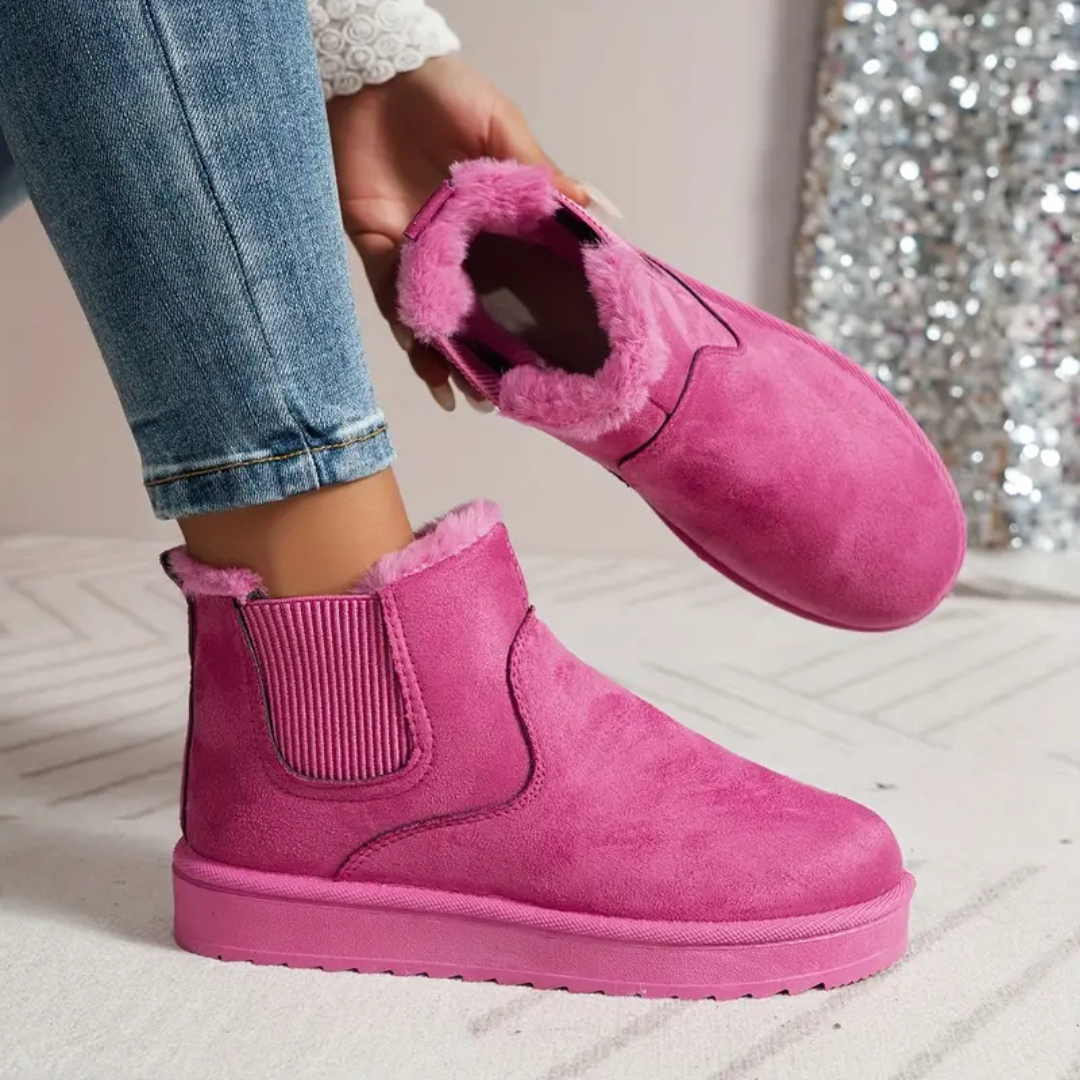 Women's winter boots with plush lining and zipper on the side