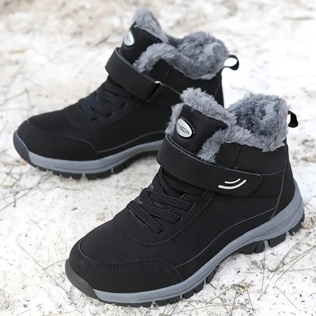 Women's sneakers with plush lining and non-slip sole