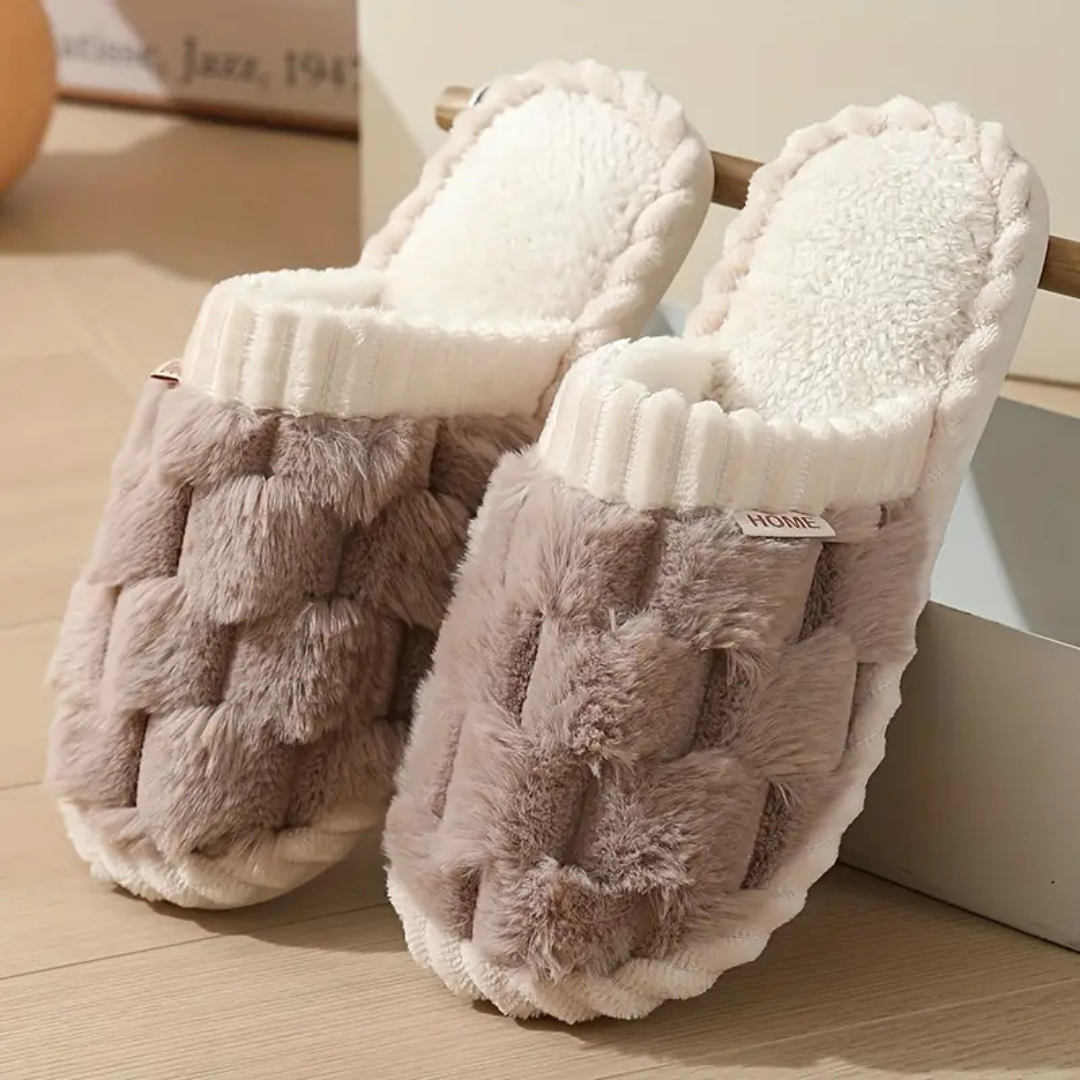 Winter Slippers with Closed Toe Soft and Warm Comfort