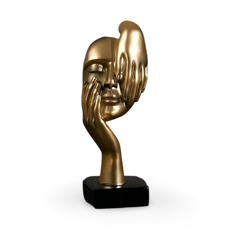 Abstrakt tenkerskulptur sett fra siden, fremhever dens unike kunstneriske form.