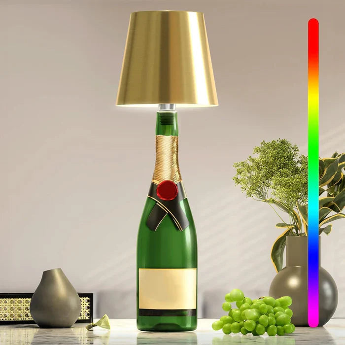 Dimbar LED-lampe med berøringsfunksjon, en trådløs og fleksibel løsning for belysningsbehov.