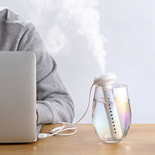 Få friskere luft med denne USB-drevne flaskeluftfukteren. Optimal fuktighet og komfort hvor som helst.