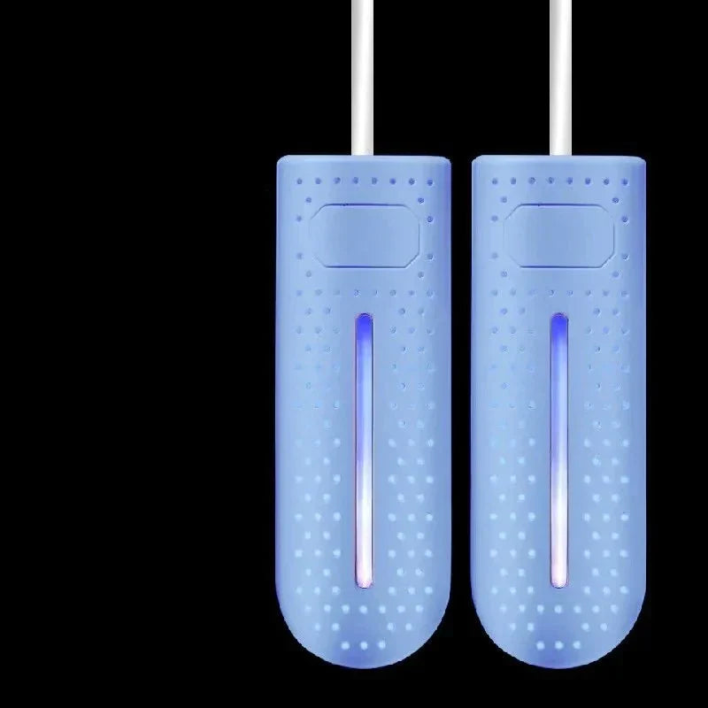 Kompakt, elektrisk UV skotørker, perfekt for hygienisk og rask skopleie hjemme eller på tur.