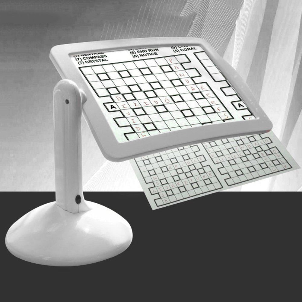 Hvit bærbart forstørrelsesglass med LED lys, optimal for detaljarbeid og synsforbedring.
