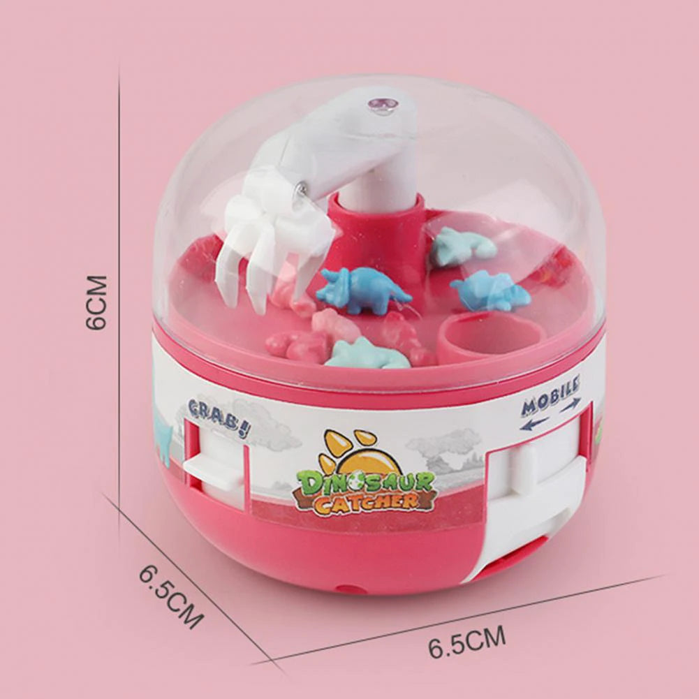 Presentasjon av den kompakte størrelsen til en unisex mini dinosaur klomaskin, ideell for små rom og enkel oppbevaring.