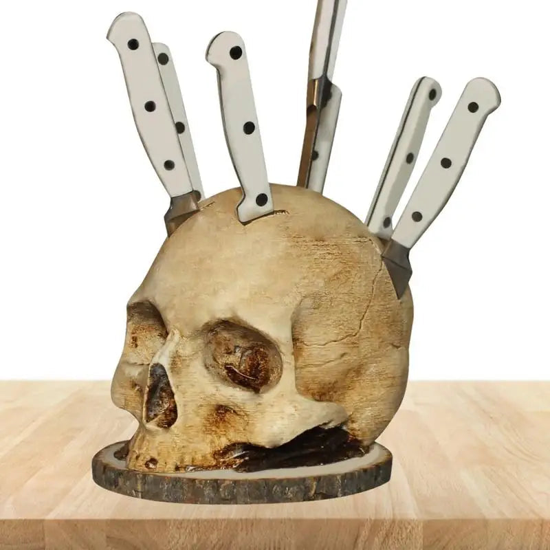 Beige hodeskalle knivholder for moderne eller gotisk kjøkken. Optimal oppbevaring og unik dekorasjon.