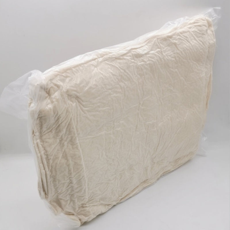 "Beige recliner stoltrekk i myk polyfleece, dekker hele stolen med lommer, beskytter mot flekker og slitasje."