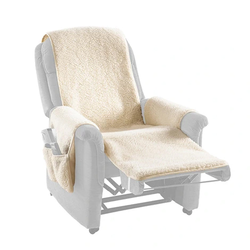 "Beige recliner stoltrekk i myk polyfleece, dekker hele stolen med lommer, beskytter mot flekker og slitasje."