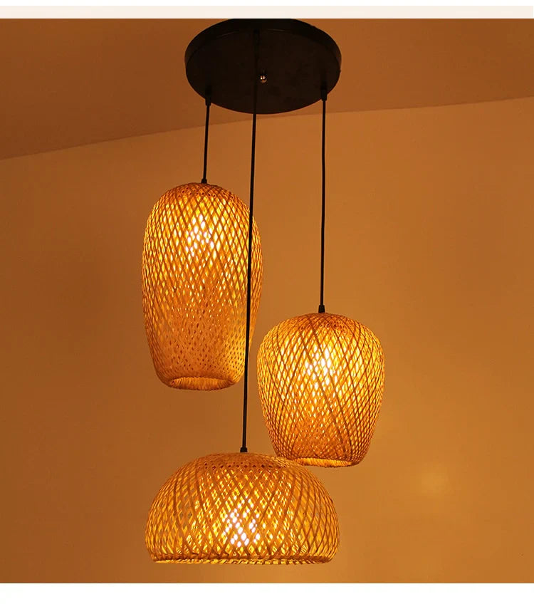 Elegant boho taklampe, håndlaget design for et koselig hjem, ideell som interiørdetalj.