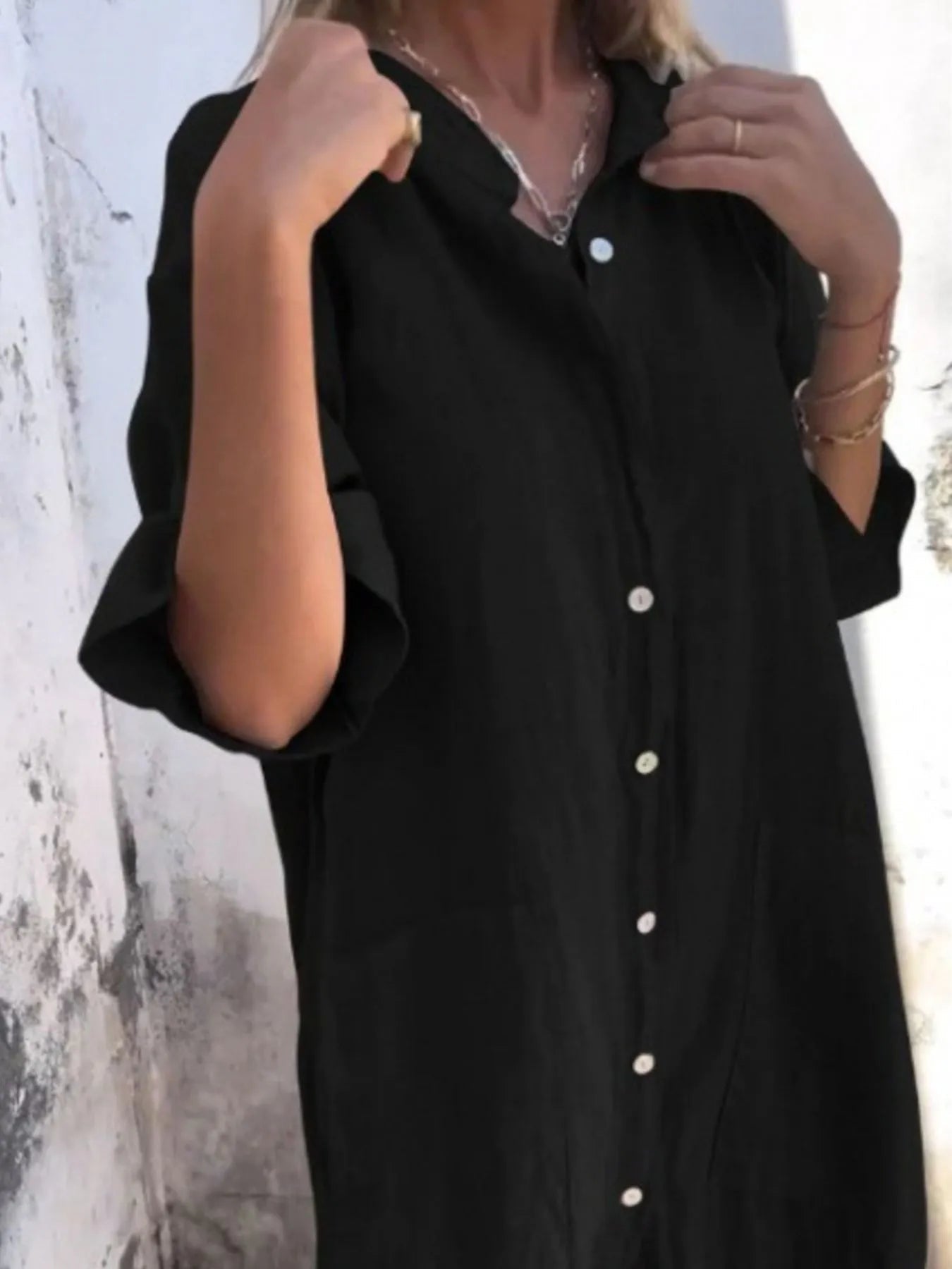 Casual damekjole i lin-look, luftig og komfortabel. Perfekt plus size sommerkjole for varme dager.