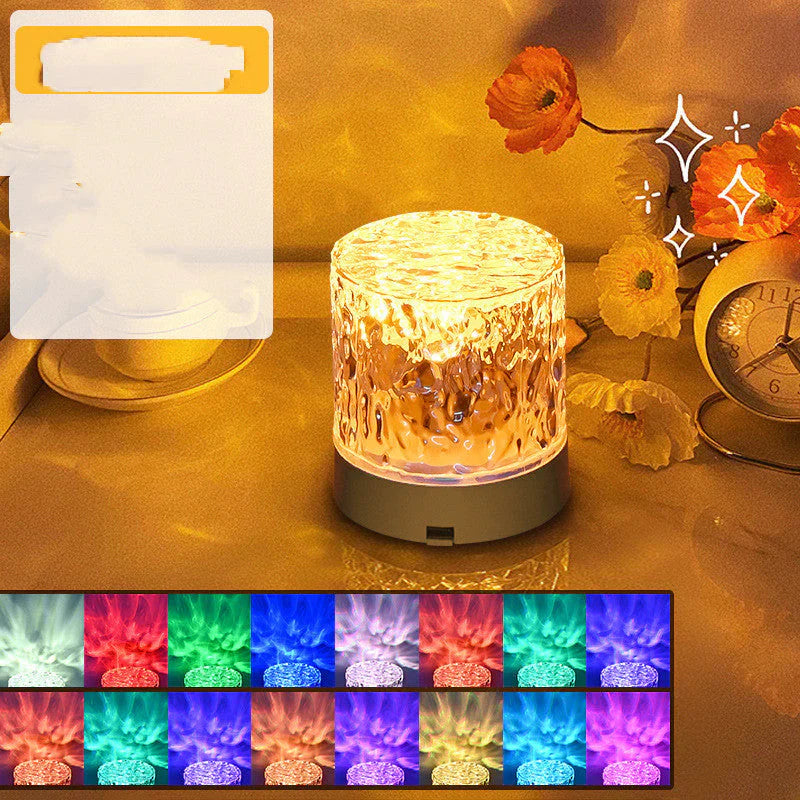 Stemningslampe med RGB effekter som forvandler rommet. Perfekt for avslapning og moderne interiør.