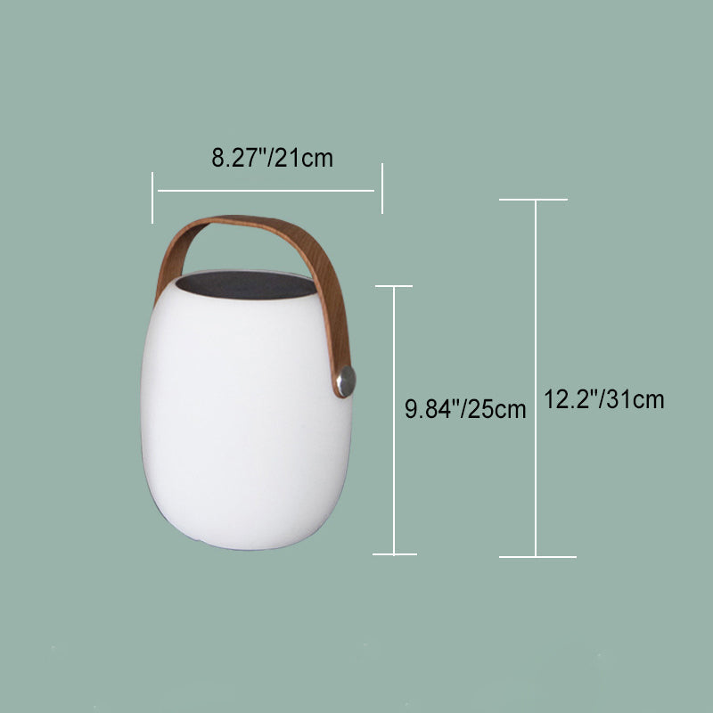 Elegant solcellelampe for hage, med varmt LED-lys som skaper stemning i utemiljøet.