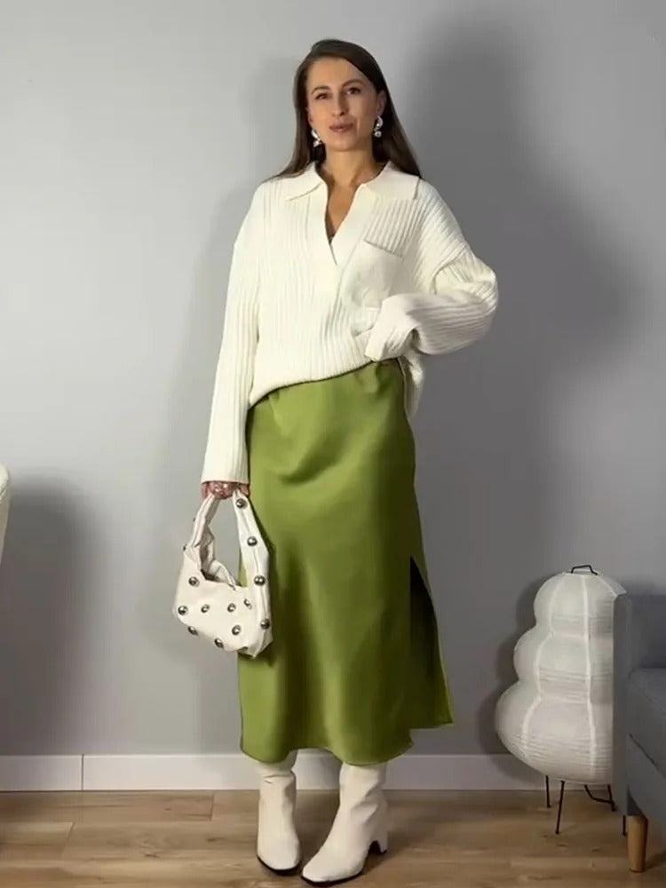 Vakkert A-linje kontorskjørt for kvinner; elegant og profesjonelt, ideelt for en skarp look.
