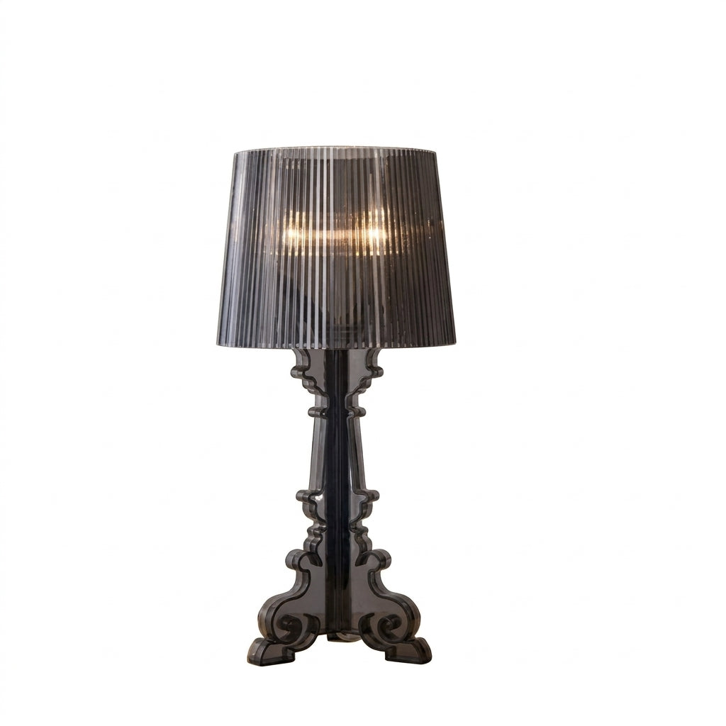 Elegant bordlampe i barokkdesign med justerbar høyde. Perfekt for stue eller nattbord, E27 sokkel.