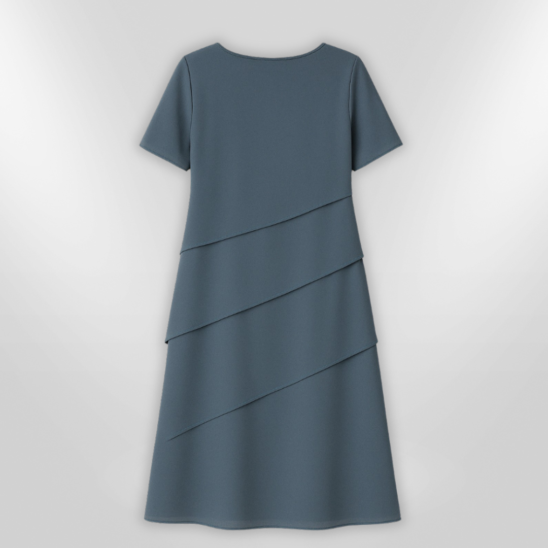 Sommerlig chiffonkjole, lett og luftig, ideell for bryllup, hagefester eller som elegant selskapskjole.