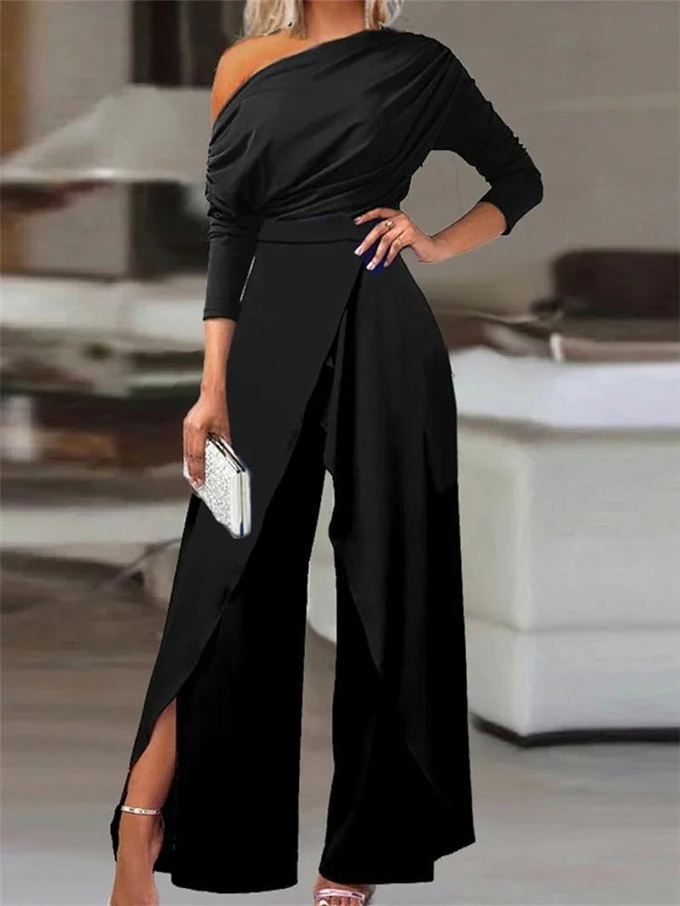 Allsidig damejumpsuit med vide ben, kald skulder & splitt. Elegant for fest, sommer eller hverdagsstil.
