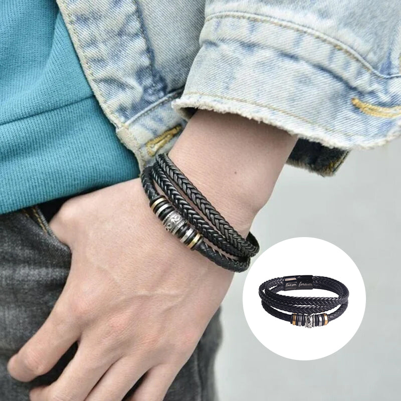 "Elegant flettet skinnarmbånd for menn med rustfritt stål magnetlås i svart; stilfullt, maskulint design."