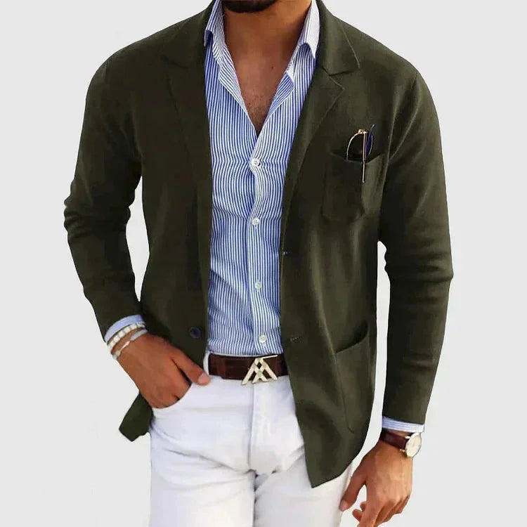 Herreblazer i business-stil, med en sofistikert jakkekrage som utstråler professionalisme og mote.