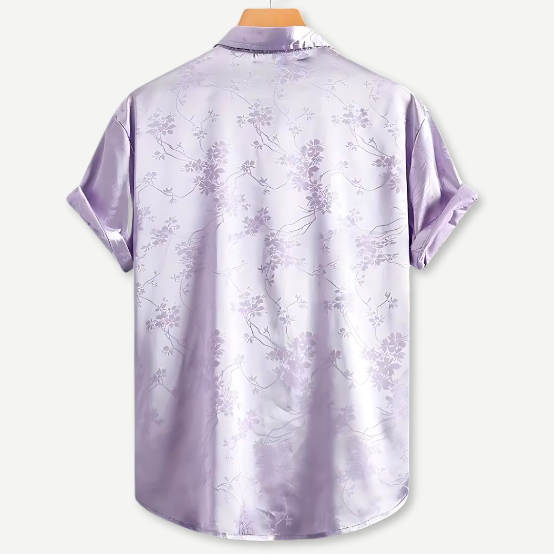 Komfortabel herreskjorte i myk bomull med detaljert brodert blomsterdesign, perfekt som hverdagsskjorte.