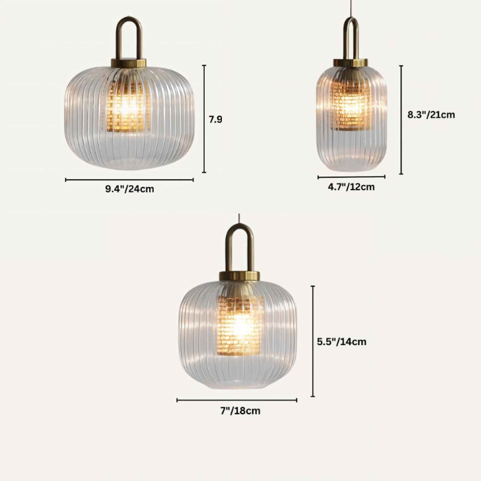 Elegant pendellampe med justerbar høyde, stripete glassdesign; lyser opp rommet med varmt eller kaldt lys, passer til E27 LED