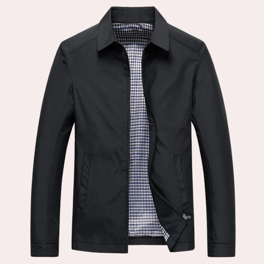 "Elegant svart Harrington vårjakke for menn, lett og stilfull, perfekt for kjølige måneder, i slitesterkt materiale."