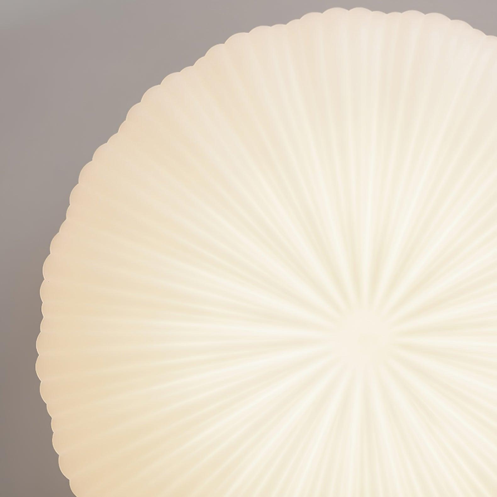 "Elegant taklampe med metall og PE-akryl, fjernstyrt dimmer, to størrelser, varm/kjølig LED-lys, sofistikert design."